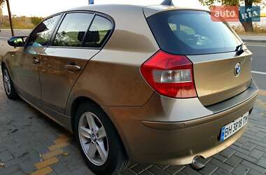 Хэтчбек BMW 1 Series 2005 в Николаеве