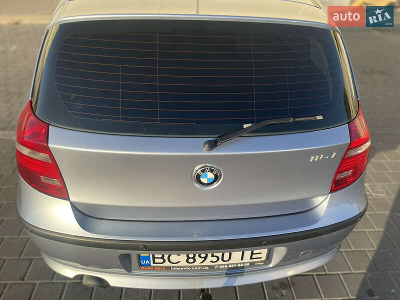 Хэтчбек BMW 1 Series 2009 в Львове