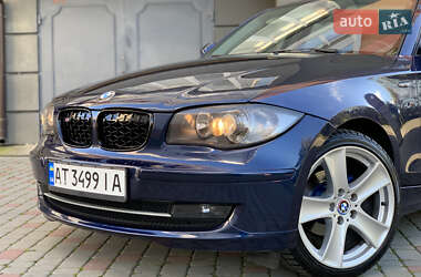 Хэтчбек BMW 1 Series 2010 в Ивано-Франковске