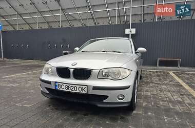 Хэтчбек BMW 1 Series 2004 в Самборе