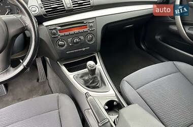 Хэтчбек BMW 1 Series 2008 в 