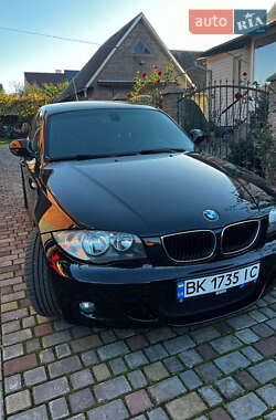 Хэтчбек BMW 1 Series 2010 в Ровно