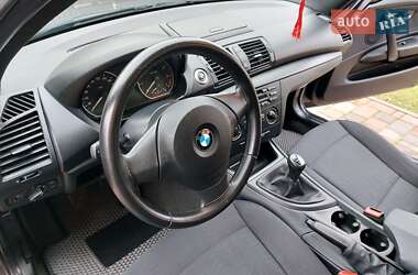 Хэтчбек BMW 1 Series 2008 в Ивано-Франковске