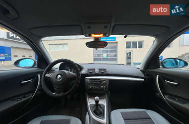 Хэтчбек BMW 1 Series 2006 в Одессе