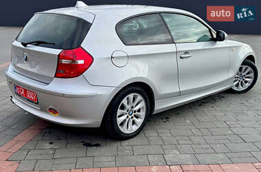 Хетчбек BMW 1 Series 2010 в Дрогобичі