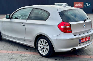 Хетчбек BMW 1 Series 2010 в Дрогобичі