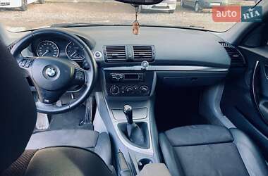 Хэтчбек BMW 1 Series 2005 в Одессе