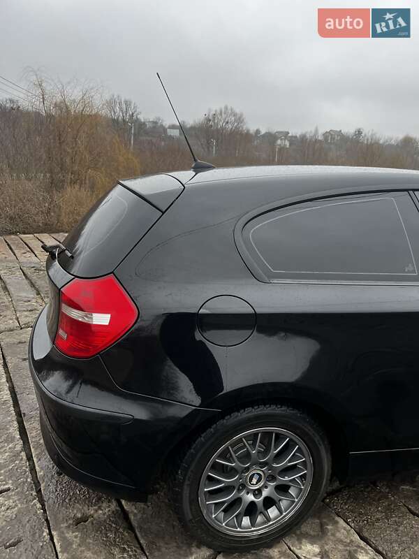 Купе BMW 1 Series 2011 в Люботині фото 6 Купе BMW 1 Series 2011 в Люботині