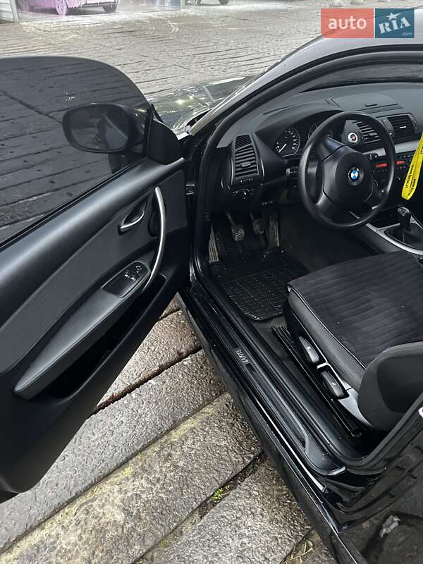 Купе BMW 1 Series 2011 в Люботині фото 17 Купе BMW 1 Series 2011 в Люботині