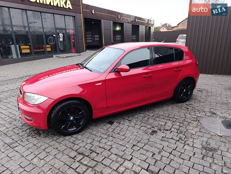 Хэтчбек BMW 1 Series 2008 в Софиевской Борщаговке фото 4 Хэтчбек BMW 1 Series 2008 в Софиевской Борщаговке