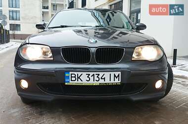 Хэтчбек BMW 1 Series 2005 в Львове