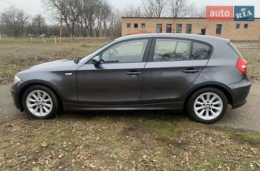 Хэтчбек BMW 1 Series 2008 в 