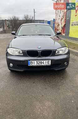 Хэтчбек BMW 1 Series 2005 в 