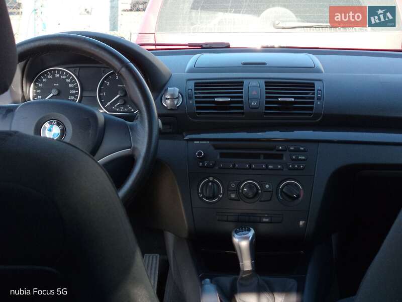 Хетчбек BMW 1 Series 2009 в Львові