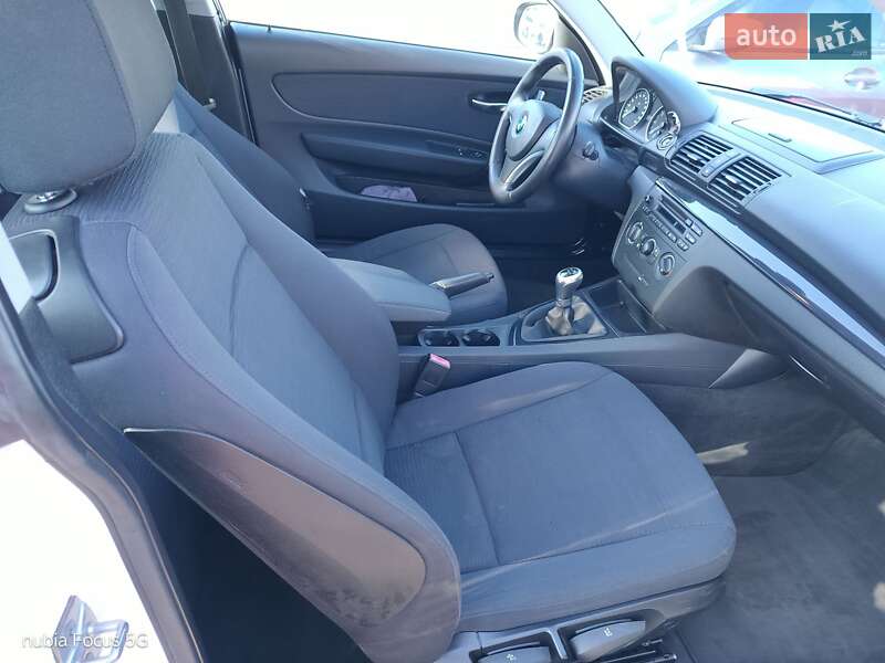 Хетчбек BMW 1 Series 2009 в Львові