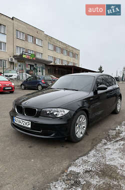 Хетчбек BMW 1 Series 2009 в Сумах