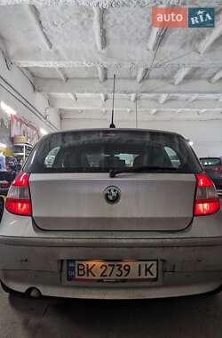 Хетчбек BMW 1 Series 2005 в Рівному