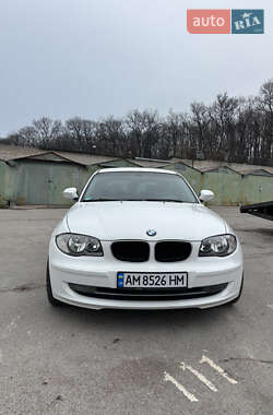 Купе BMW 1 Series 2009 в Житомирі