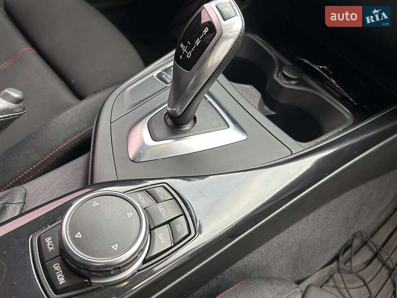 Хетчбек BMW 1 Series 2012 в Києві