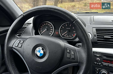 Хэтчбек BMW 1 Series 2009 в Хмельницком