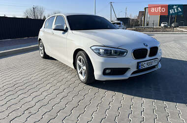 Хэтчбек BMW 1 Series 2016 в Львове