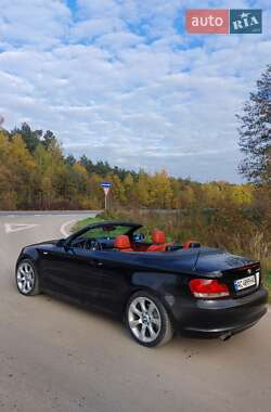 Кабриолет BMW 1 Series 2009 в 