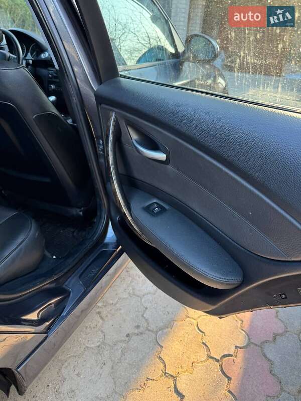 Хетчбек BMW 1 Series 2007 в Житомирі