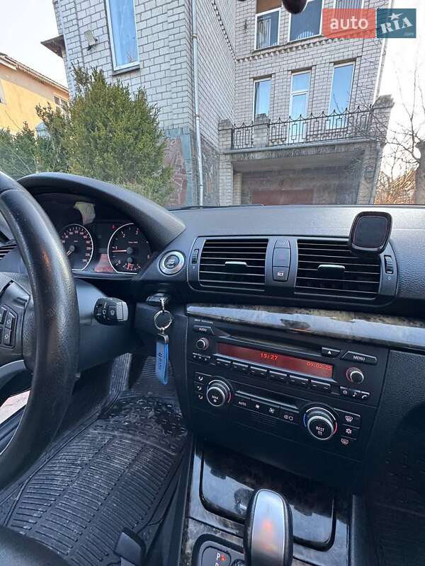 Хетчбек BMW 1 Series 2007 в Житомирі
