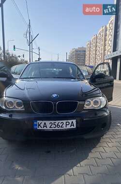 Хетчбек BMW 1 Series 2005 в Києві