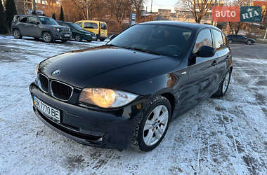 Хэтчбек BMW 1 Series 2010 в Ровно