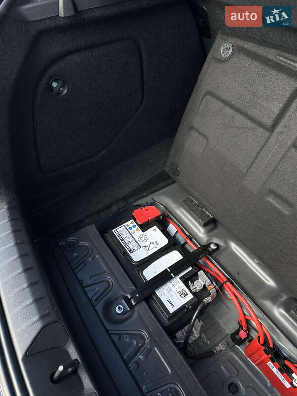 Хетчбек BMW 1 Series 2017 в Луцьку фото 5 Хетчбек BMW 1 Series 2017 в Луцьку