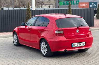 Хэтчбек BMW 1 Series 2005 в 