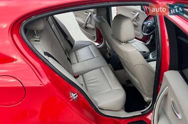 Хэтчбек BMW 1 Series 2005 в 