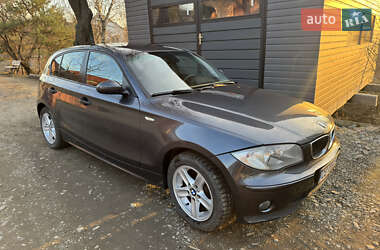 Хэтчбек BMW 1 Series 2004 в 