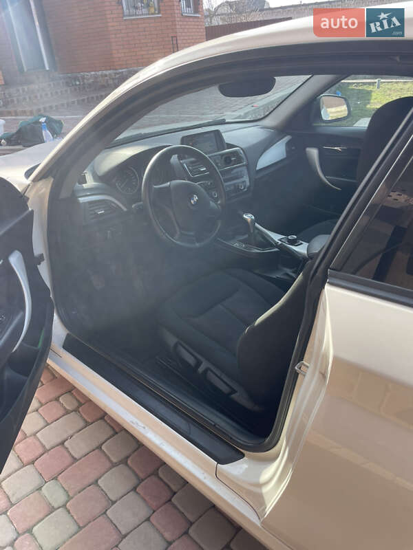 Хэтчбек BMW 1 Series 2015 в Житомире