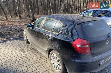 Хэтчбек BMW 1 Series 2007 в Умани