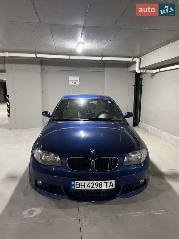 Купе BMW 1 Series 2008 в Ізмаїлі фото 41 Купе BMW 1 Series 2008 в Ізмаїлі