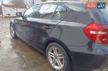 Хэтчбек BMW 1 Series 2011 в 