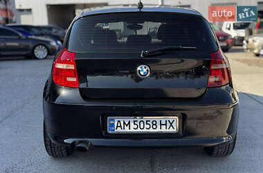 Хэтчбек BMW 1 Series 2011 в 