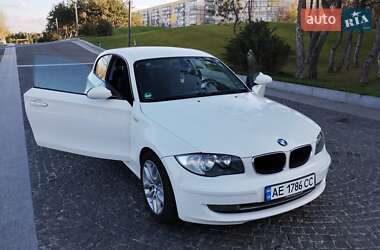 Хетчбек BMW 1 Series 2008 в Дніпрі