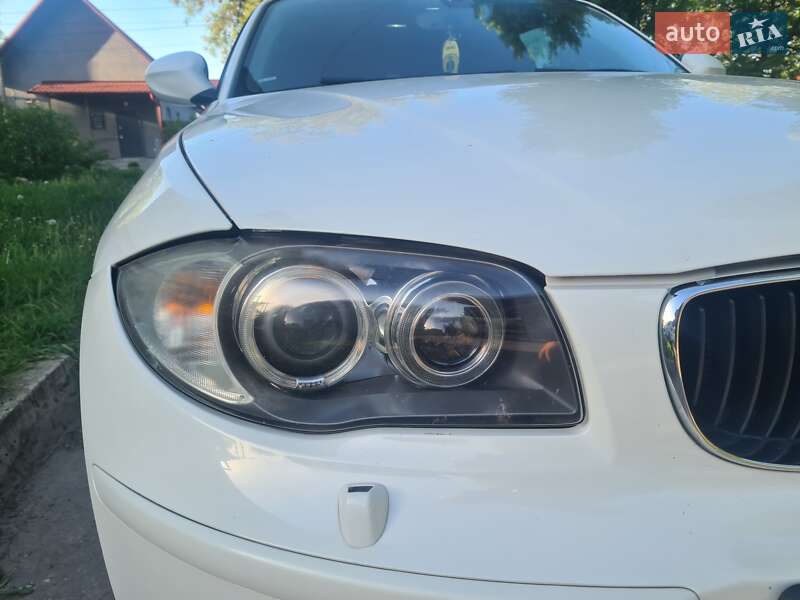 Хетчбек BMW 1 Series 2010 в Чугуєві фото 5 Хетчбек BMW 1 Series 2010 в Чугуєві