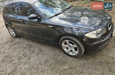 Хэтчбек BMW 1 Series 2007 в 