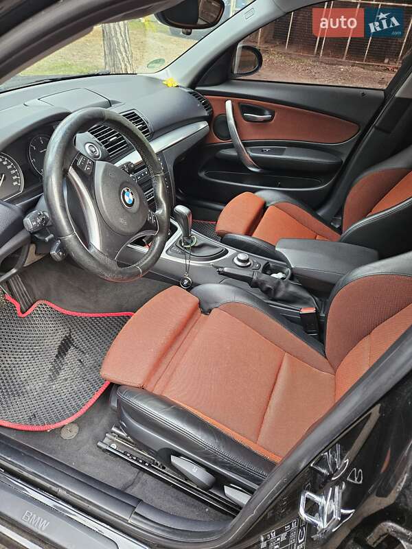 Хетчбек BMW 1 Series 2007 в Києві