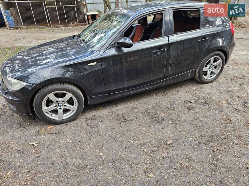 Хетчбек BMW 1 Series 2007 в Києві