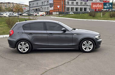Хэтчбек BMW 1 Series 2006 в 