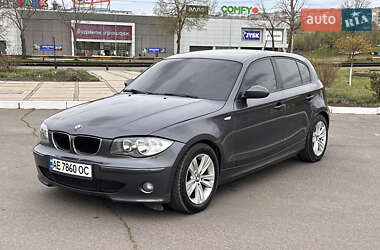 Хэтчбек BMW 1 Series 2006 в 