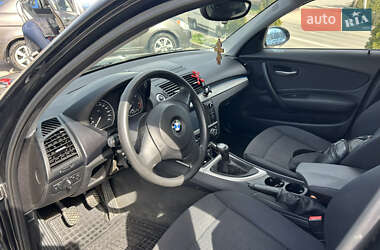 Хетчбек BMW 1 Series 2008 в 