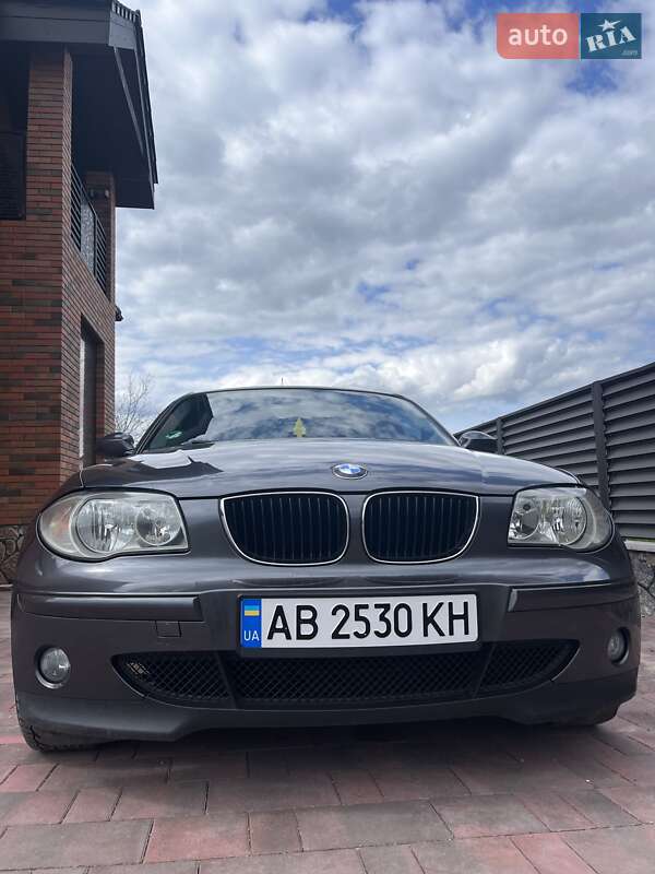Хетчбек BMW 1 Series 2005 в Іллінцях