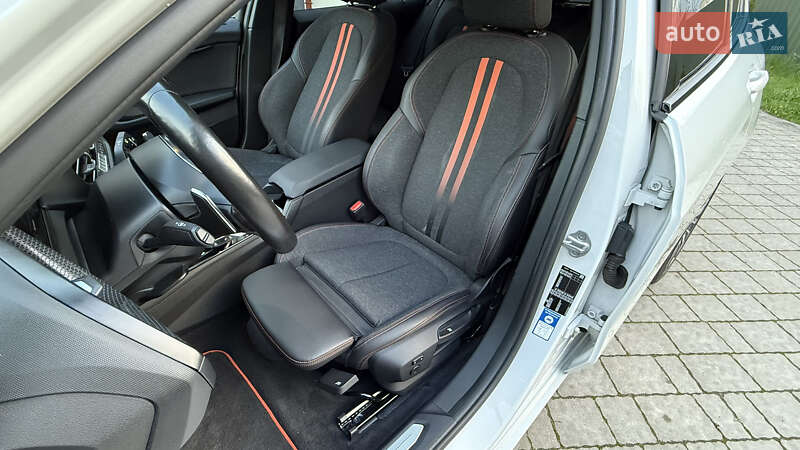 Хетчбек BMW 1 Series 2020 в Львові