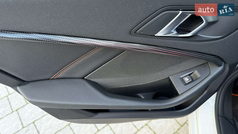 Хетчбек BMW 1 Series 2020 в Львові